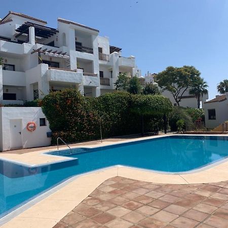 Quiet Family Apartment, 4 Pools, Close To The Beach And Golf, La Marina Alcaidesa 9 02 Luaran gambar