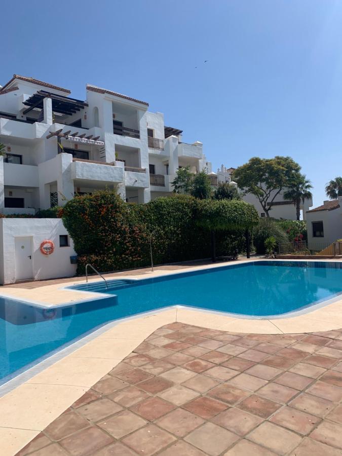 Quiet Family Apartment, 4 Pools, Close To The Beach And Golf, La Marina Alcaidesa 9 02 Luaran gambar